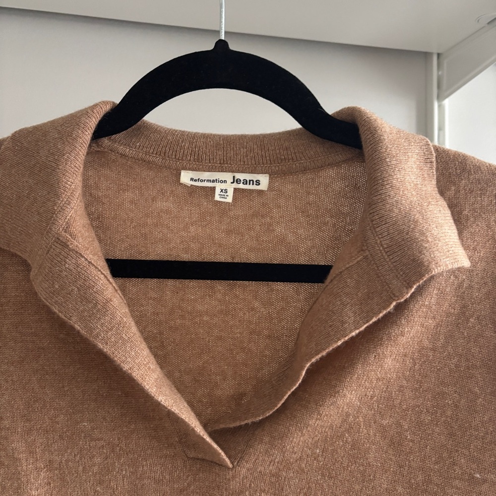 Reformation Brown V-Neck Sweater - Picture 2 of 5